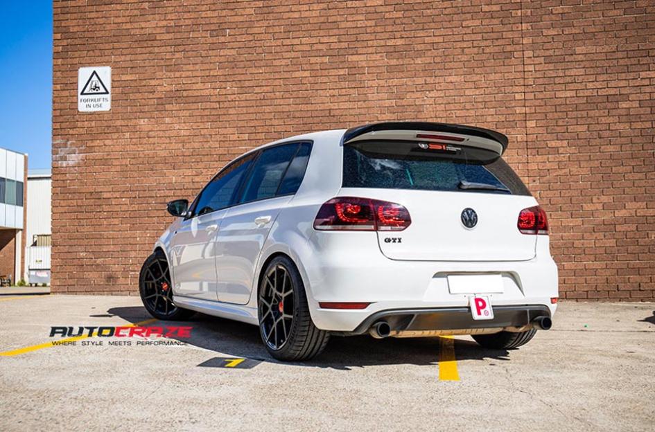 VOLKSWAGEN GOLF KPS MATTE BLACK
